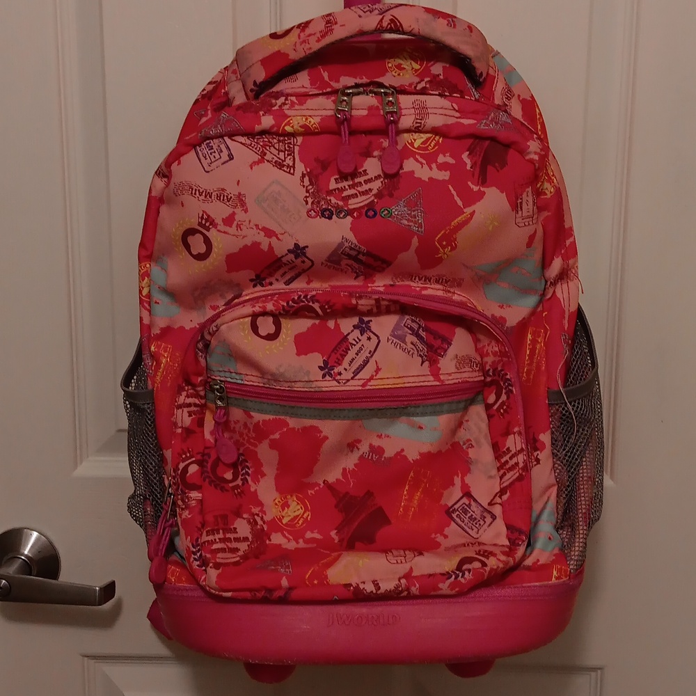 Wheeled backpack